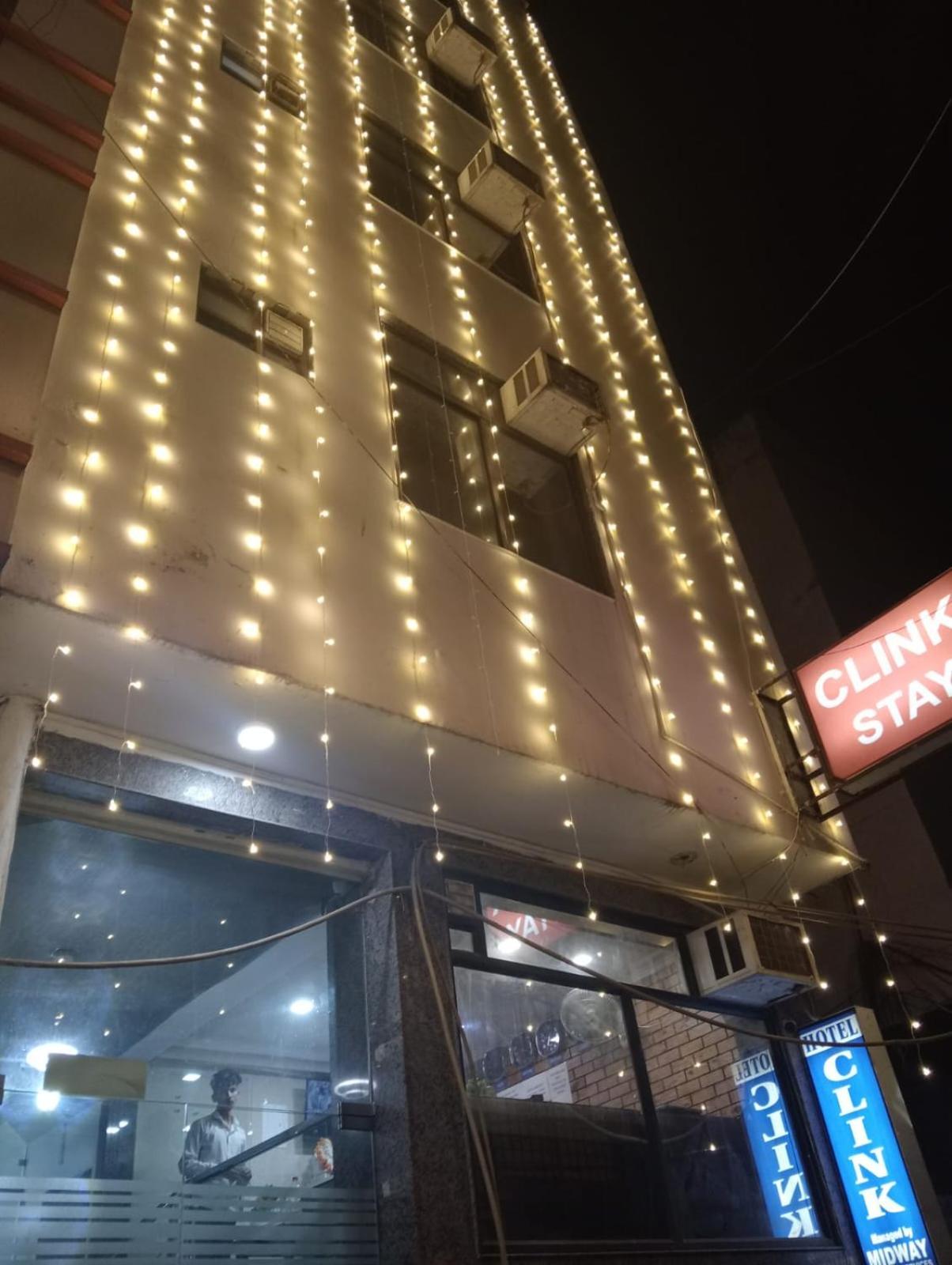 Hotel Clink New Delhi Airport Exterior photo
